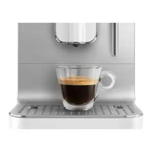 smeg-collection-espresso-coffee-machine-bcc12whmeu-white-18508-agdsmeexp0003.webp