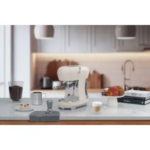 smeg-ecf02creu-coffee-maker-manual-espresso-machine-11-l-87193-wlononwcrjfda.webp