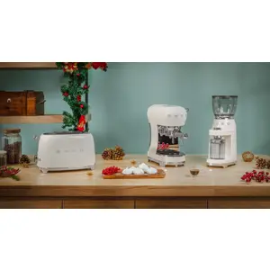 smeg-ecf02creu-coffee-maker-manual-espresso-machine-11-l-88547-wlononwcrjfda.webp