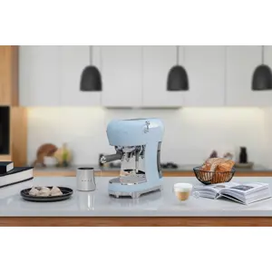 smeg-ecf02pbeu-coffee-maker-manual-espresso-machine-11-l-75510-wlononwcrojlw.webp