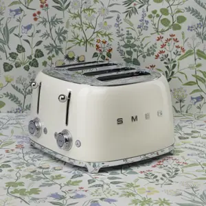 smeg-toaster-tsf03creu-cream-93776-wlononwcrjfbp.webp