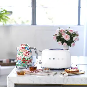 smeg-toaster-white-tsf01wheu-76105-wlononwcrjeup.webp