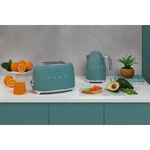 smeg-tsf01egmeu-toaster-6-2-slices-950-w-chrome-green-21798-wlononwcrojjl.webp