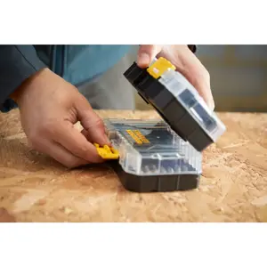 sta-set-of-bits-32pcs-fatmax-80904-wlononwcrfkrh.webp