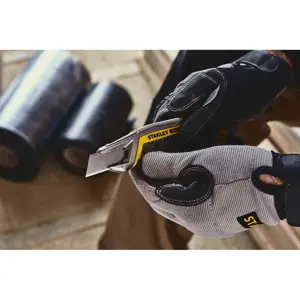 stanley-fatmax-fmht10594-0-utility-knife-black-stainless-ste-77344-wlononwcrnhm8.webp