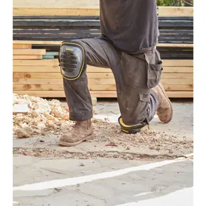 stanley-fatmax-fmst82960-1-safety-knee-pad-yellow-black-gel--90247-wlononwcrppno.webp