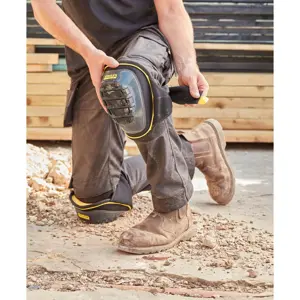 stanley-fatmax-fmst82960-1-safety-knee-pad-yellow-black-gel--90612-wlononwcrppno.webp