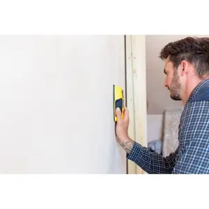 stanley-fatmax-stud-finder-s300-18700-wlononwcrflc2.webp