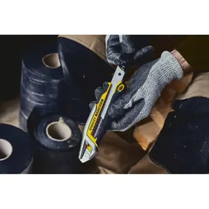 stanley-fmht10592-0-utility-knife-black-stainless-steel-yell-50159-wlononwcrnhpm.webp