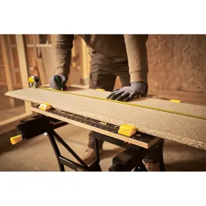 stanley-stst83400-1-workbench-woodworking-workbench-10418-wlononwcrfjo6.webp