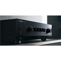 stereo-mrezni-receiver-yamaha-r-n1000-black-81744-r-n1000a_bl_1.jpg