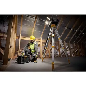 svjetiljka-za-radnu-kutiju-dewalt-toughsystem-20-lighting-bo-28456-wlononwcrbwhy.webp