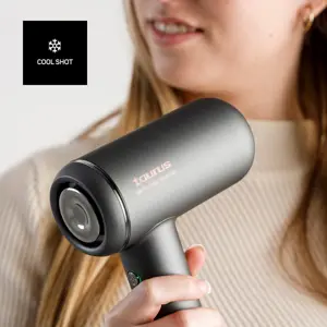 taurus-digital-force-2000-ionic-hair-dryer-1800-w-black-78339-agdtausus0006.webp