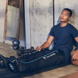 therabody-recoveryair-massager-legs-black-14612-firthbmas0014.webp
