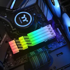 thermaltake-r009d408gx2-4400c19a-memory-module-16-gb-2-x-8-g-98051-pamthedr40005.webp
