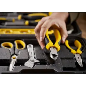 tool-set-28piece-in-a-case-30453-wlononwcrjarn.webp