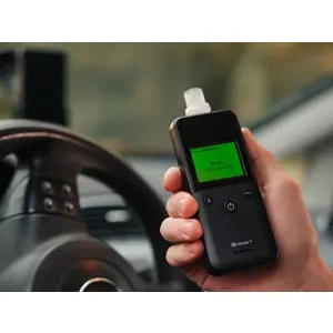 tracer-breathalyser-breathez-2b-traalc47557-44784-eiatrcalk0003.webp