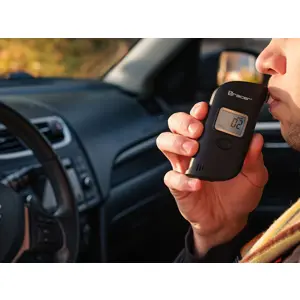 tracer-breathalyser-ez-1-traalc47556-42252-eiatrcalk0002.webp