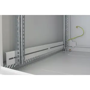 triton-rca-12-a61-cax-a1-rack-cabinet-12u-freestanding-rack--66974-wlononwcroeoi.webp