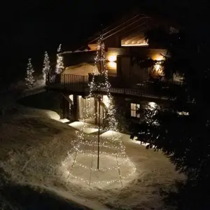 twinkly-light-tree-300-special-edition-twp300spp-beu-decorat-13319-oswtwkolc0009.webp