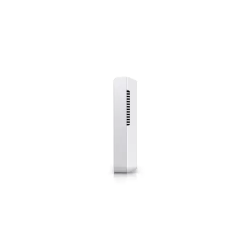 ubiquiti-u7-pro-wall-5700-mbits-white-power-over-ethernet-po-10429-wlononwcrddc3.webp