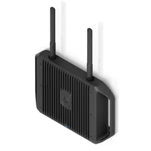 ubiquiti-ucg-industrial-gatewaycontroller-1000-2500-10000-mb-6391-wlononwcrtaia.webp