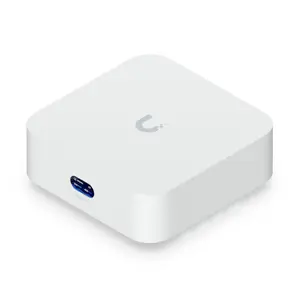 ubiquiti-unifi-express-7-gatewaycontroller-10-100-1000-2500--85199-wlononwcrj507.webp