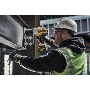 udarni-kljuc-dewalt-12-1626nm-tstak-18v-xr-18v-1626nm-tstak-67201-wlononwcrbpwt.webp