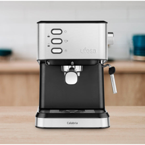 ufesa-espresso-coffee-machine-calabria-71705903-1050w-96179-e0013332.webp