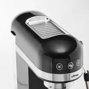 ufesa-espresso-machine-for-ground-coffee-palermo-1350w-11109-e0013328.webp