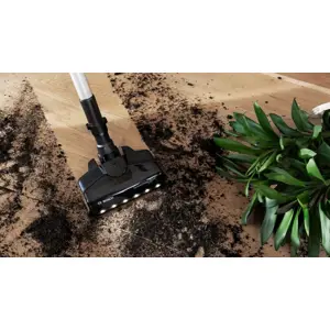 usisavac-bosch-bcs-711xxl-70417-agdbosodk0140.webp