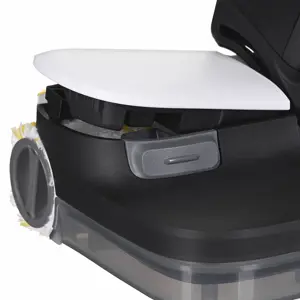usisavac-na-bateriju-karcher-fc-4-4-suh-i-mokar-bez-vrecice--5396-agdkarmop0003.webp