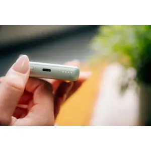 verbatim-charge-n-go-magnetic-wireless-power-bank-10000mah-g-3985-wlononwcrclyh.webp