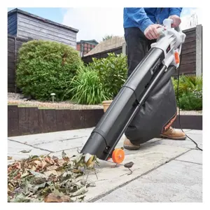 vonhaus-3in1-electric-blower-leaf-vacuum-cleaner-and-mulcher-77148-e0014288.webp