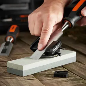vonhaus-8-piece-woodworking-chisel-set-17196-e0014523.webp