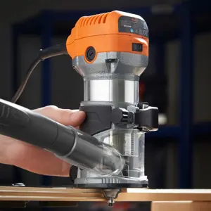 vonhaus-compact-hand-milling-machine-710w-3515301-63121-e0014586.webp