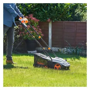 vonhaus-electric-aerator-lawn-mower-1500w-31862-e0014600.webp
