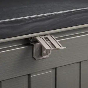 vonhaus-plastic-garden-storage-box-190l-84388-e0017559.webp