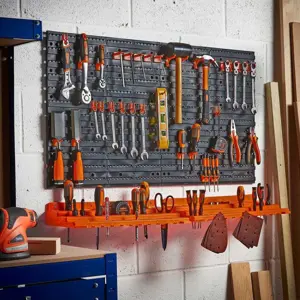 vonhaus-tool-board-with-shelf-67411-e0014213.webp