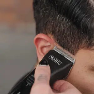 wahl-chromstyle-black-lithium-ion-li-ion-72835-agdwahstr0139.webp