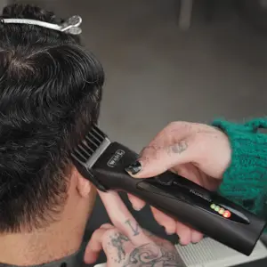 wahl-chromstyle-black-lithium-ion-li-ion-75859-agdwahstr0139.webp