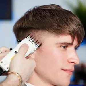 wahl-cordless-super-taper-black-white-lithium-ion-li-ion-81618-agdwahstr0144.webp