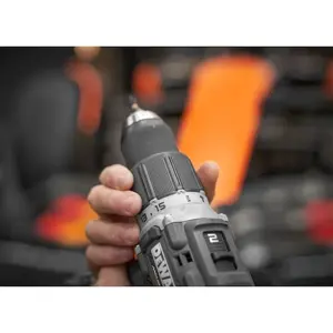 wiertarko-wkretarka-mclaren-dcd85mp2t-18v-2-aku-5ah-97259-nakdewwwk0071.webp