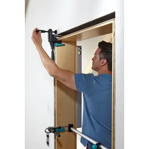 wolfcraft-gmbh-pro-door-frame-assembly-set-10639-nrewolzna0006.webp