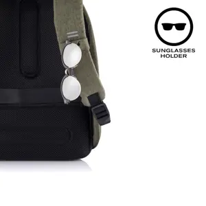 xd-design-anti-theft-backpack-bobby-hero-regular-green-pn-p7-27578-bagxddple0025.webp