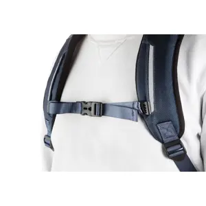 xd-design-backpack-bobby-explore-olive-pn-p705917-21899-bagxddple0049.webp