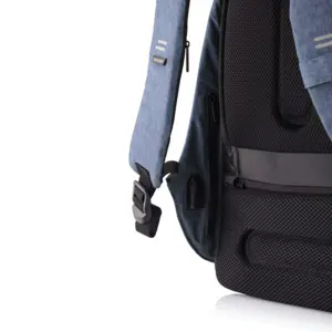 xd-design-backpack-bobby-hero-regular-blue-p705299-87216-wlononwcroen1.webp