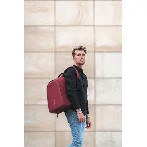 xd-design-backpack-bobby-hero-regular-red-p705294-45916-wlononwcrodo9.webp