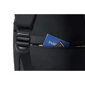 xd-design-backpack-bobby-soft-tote-black-p7063001-39875-bagxddple0088.webp