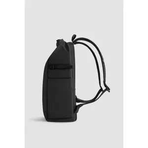 xd-design-backpack-urban-water-resistant-black-p7062801-8717-wlononwcrimf5.webp